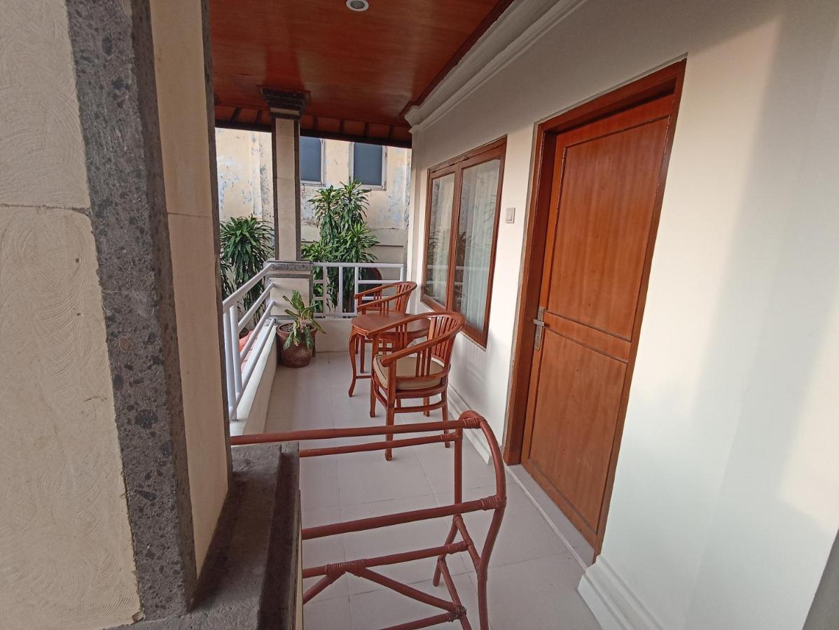 Legian Kusnadi Hotel מראה חיצוני תמונה