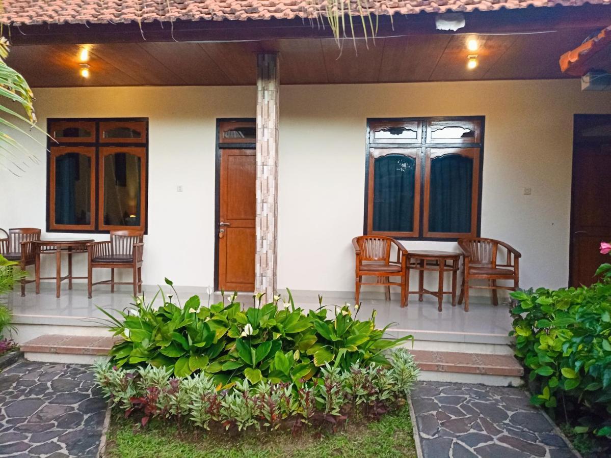 Legian Kusnadi Hotel מראה חיצוני תמונה