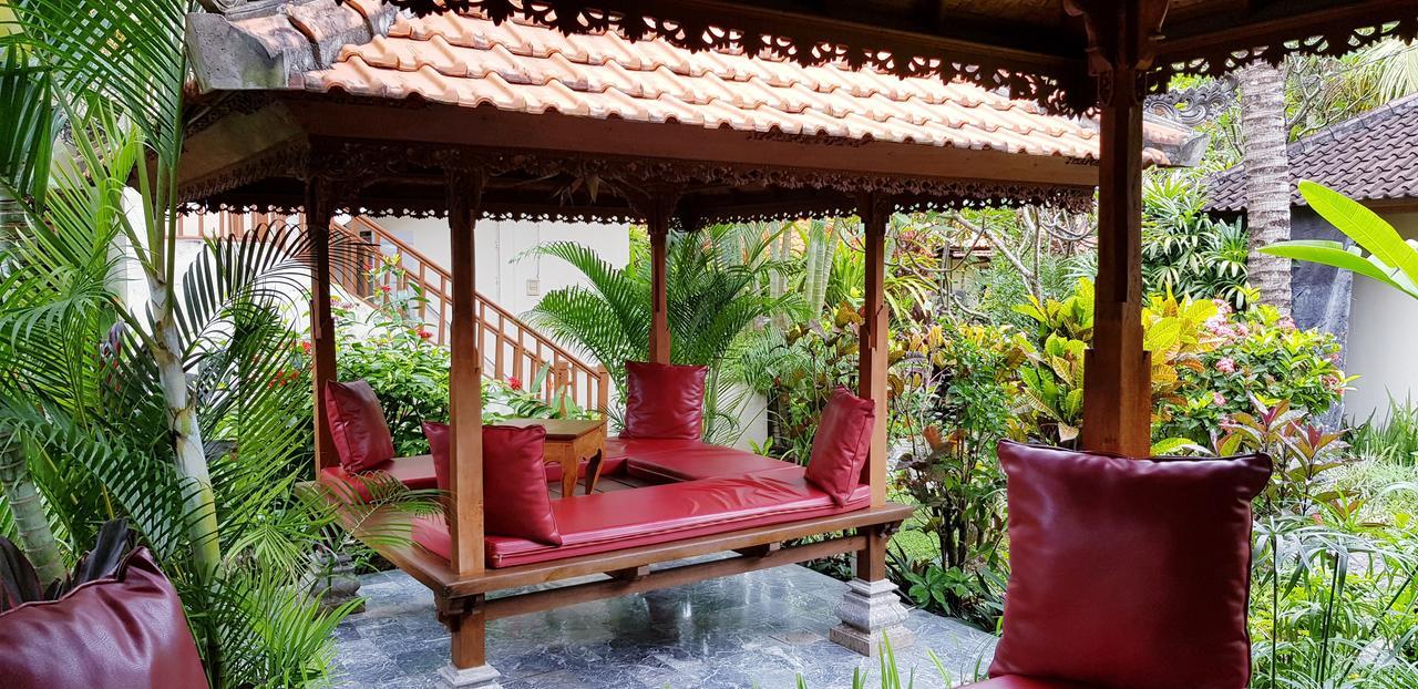 Legian Kusnadi Hotel מראה חיצוני תמונה