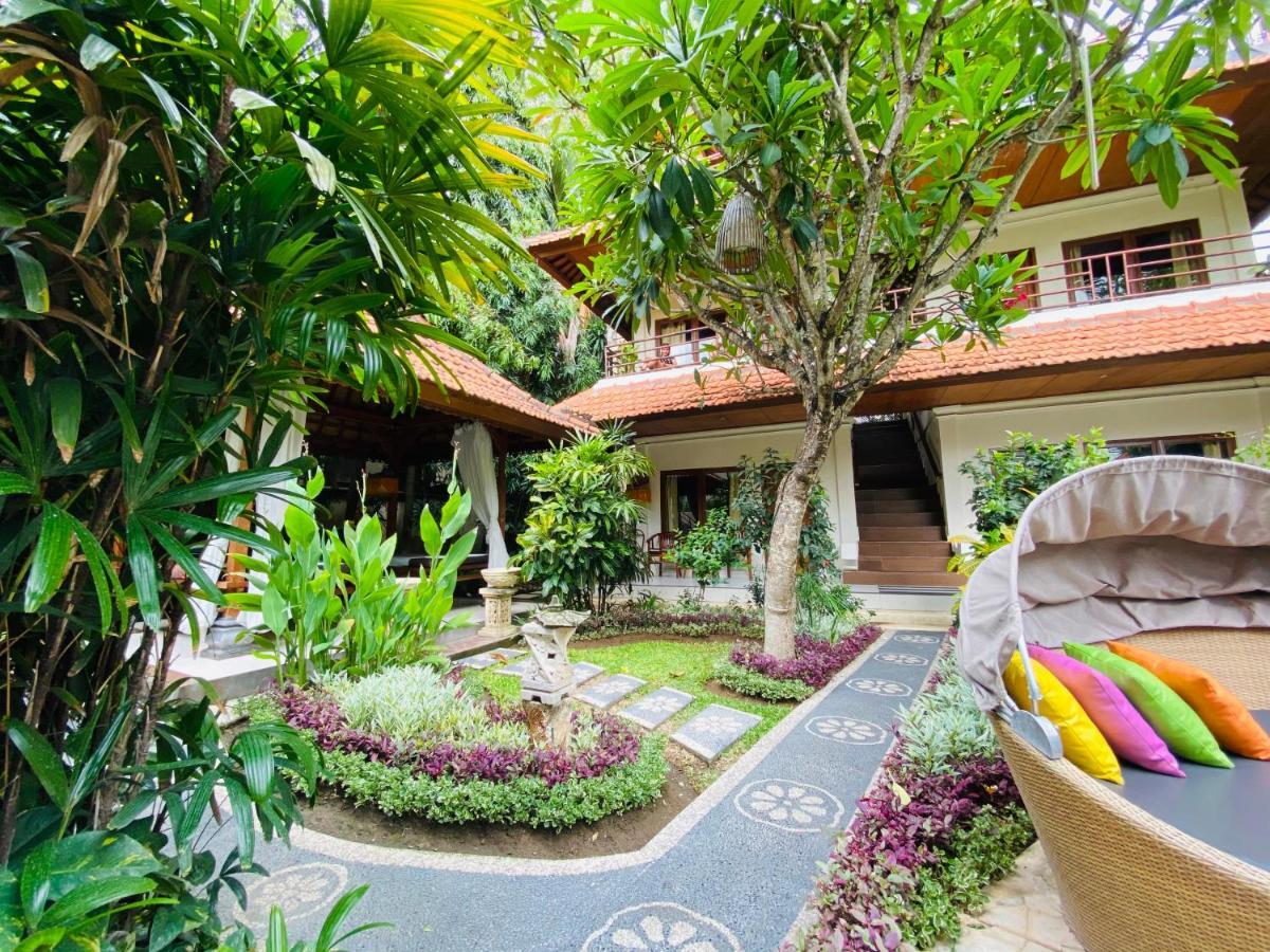 Legian Kusnadi Hotel מראה חיצוני תמונה